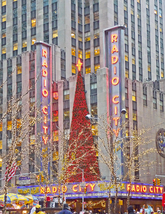 3-Radio-City-Music-Hall-pre1.gif